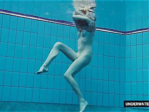 super-hot big jugged teen Lera swimming in the pool
